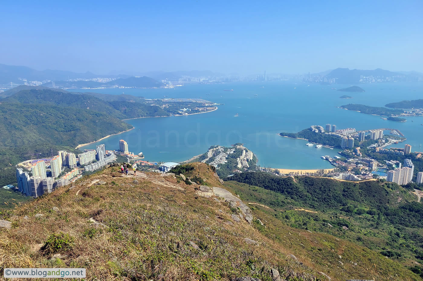 Discovery Bay to Mui Wo via Tiger's Head - Looking Down On the Tiger's Head